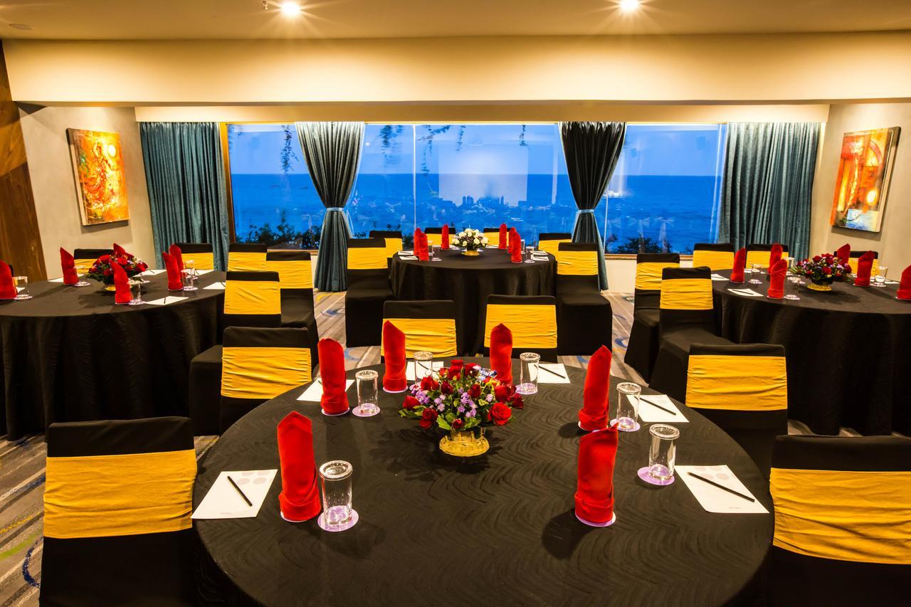 The Bheemli Resort Managed By Accorhotels 비사카파트남 외부 사진