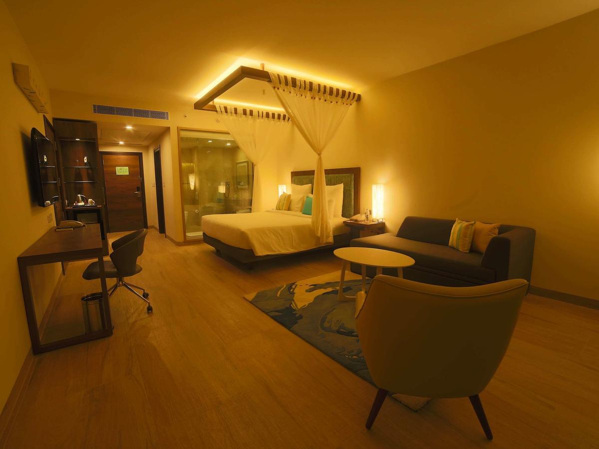 The Bheemli Resort Managed By Accorhotels 비사카파트남 외부 사진
