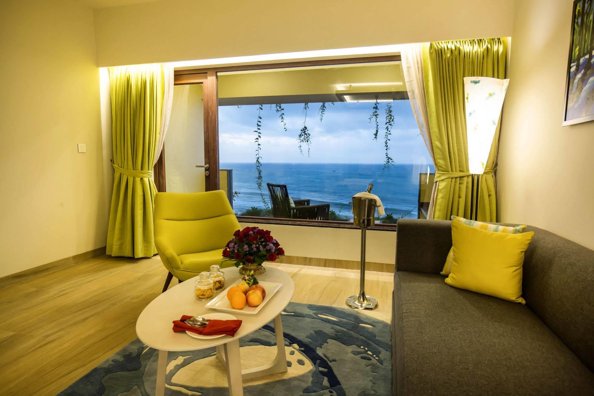 The Bheemli Resort Managed By Accorhotels 비사카파트남 외부 사진